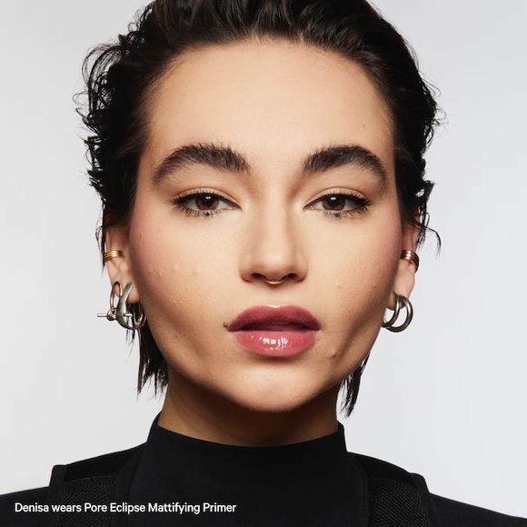 MILK MAKEUP Pore Eclipse Mattifying + Blurring Makeup Primer with Niacinamide - Picture 12 of 16